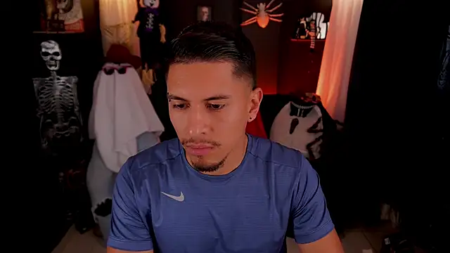 Aaronfox x online show from October 22, 1:37 pm