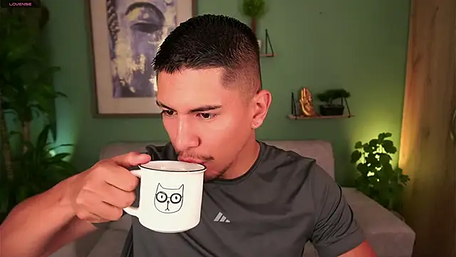 Aaronfox x online show from March 18, 9:34 am