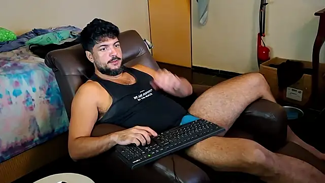 LUH133 online show from February 12, 1:22 am