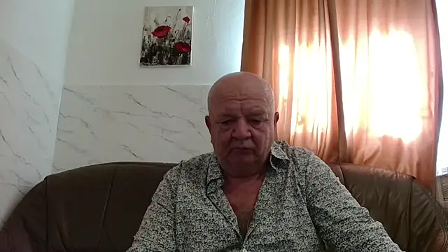 fullballs6 online show from March 13, 6:43 am