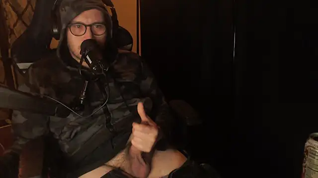 chicostick413 online show from March 16, 1:34 am