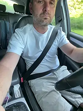 w12er online show from May 28, 3:32 pm