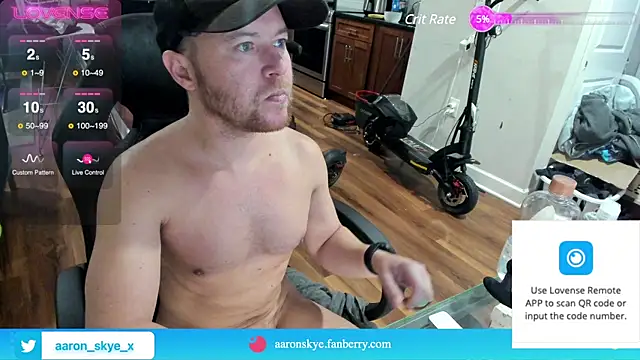 aaron s x online show from December 7, 10:06 pm