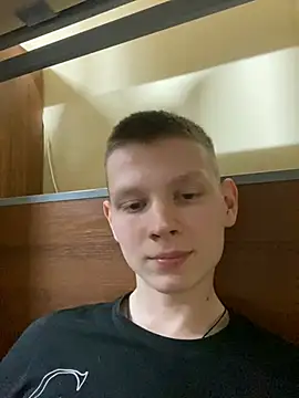 fameboyboo online show from January 2, 7:18 pm