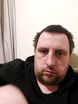 HE-M123 online show from March 22, 11:53 pm