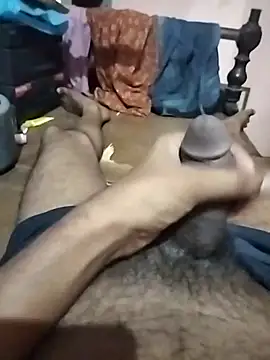 Snapshot of tamil_horny09 chatting on October 7, 12:42 pm tamil horny09 online show from October 7, 12:42 pm