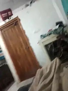 pintuS40 online show from October 31, 11:08 pm