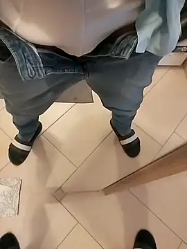 ptrz990 online show from November 5, 1:57 pm