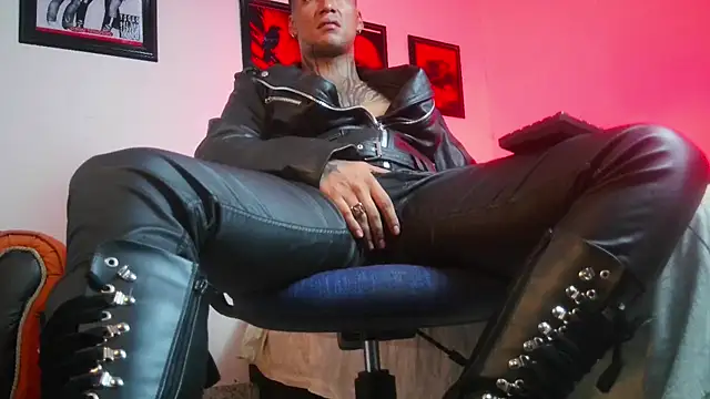 Leonnardo Jaramillo online show from January 5, 5:27 pm