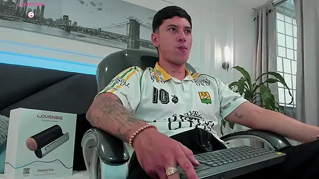 Damian23   online show from January 9, 12:43 pm