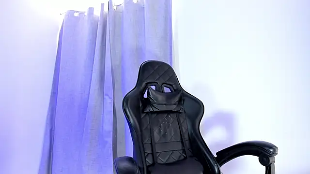 Michaelferrel online show from January 27, 9:00 pm