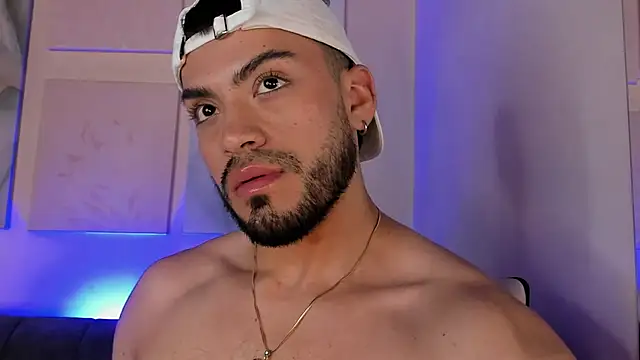 Brian Kiim online show from February 8, 11:57 pm