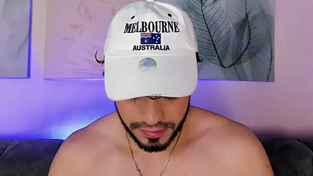 Brian Kiim online show from December 12, 12:16 am