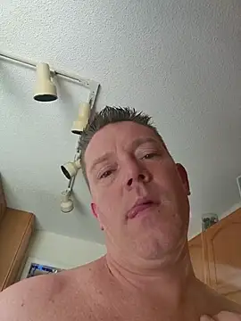 Bigtater1999 online show from July 17, 6:36 pm