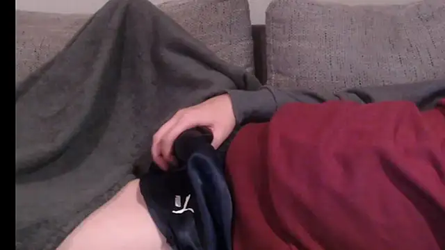 Shortboy84 online show from December 18, 8:03 pm