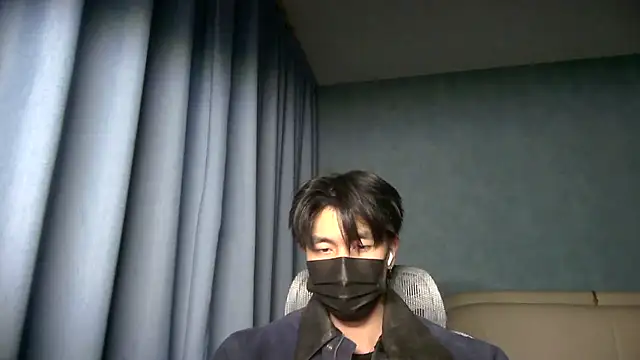 wuzhimao0207 online show from May 22, 5:07 pm