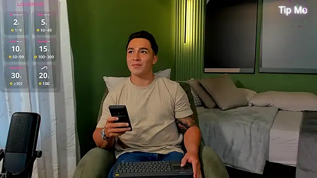 Ryan Hunt online show from January 17, 5:10 pm