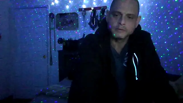 Buffshagswell online show from March 3, 4:30 pm