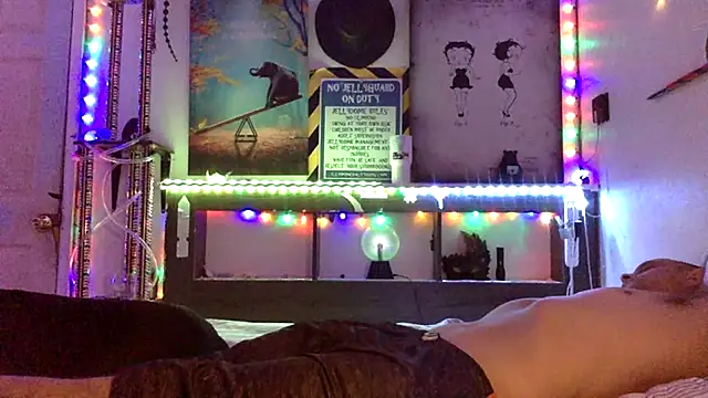 Buffshagswell online show from October 7, 4:33 pm