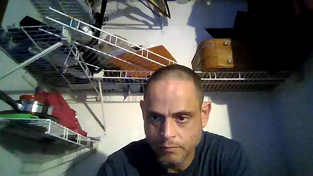 Buffshagswell online show from February 6, 7:29 pm