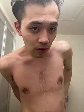 Snapshot of ryusei18570 chatting on February 7, 1:43 pm ryusei18570 online show from February 7, 1:43 pm