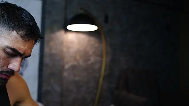 Austin bolt online show from February 3, 2:20 am