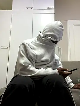 Mischevous T69 online show from September 28, 8:18 pm