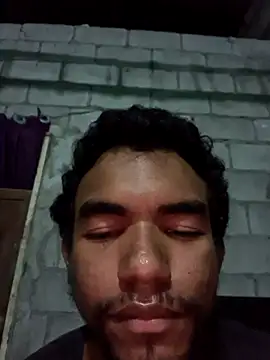 Reynold2608 online show from February 11, 3:44 am