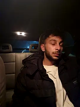 Iulianmarius12 online show from February 21, 9:05 pm