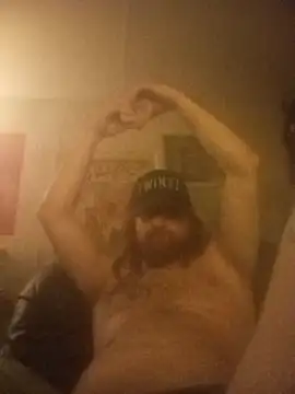 Ozomitro online show from December 18, 1:26 am