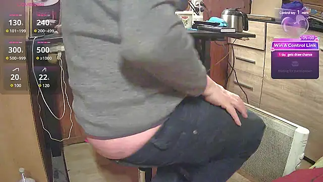 misteryman1956 online show from February 11, 5:29 pm