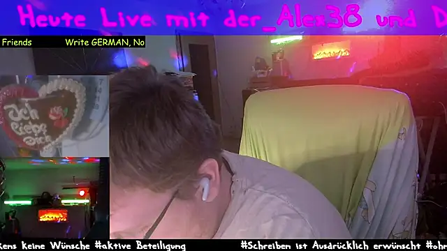 der alex38 online show from March 13, 7:39 pm