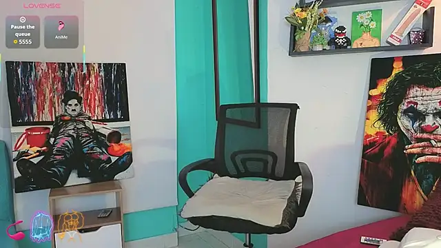 flowers18 online show from April 20, 11:40 pm