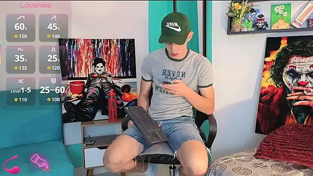 flowers18 online show from April 5, 10:39 pm