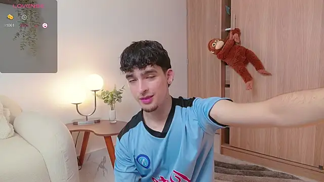 Snapshot of zenn_rush1 chatting on March 14, 1:13 pm zenn rush1 online show from March 14, 1:13 pm