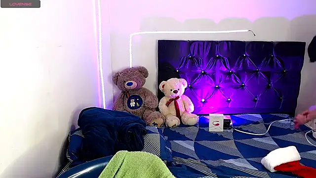 benji hoter online show from December 2, 10:35 pm