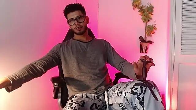 Colby brown03 online show from October 24, 7:04 pm