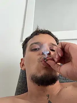 ArturoDelgado1 online show from March 8, 6:01 pm