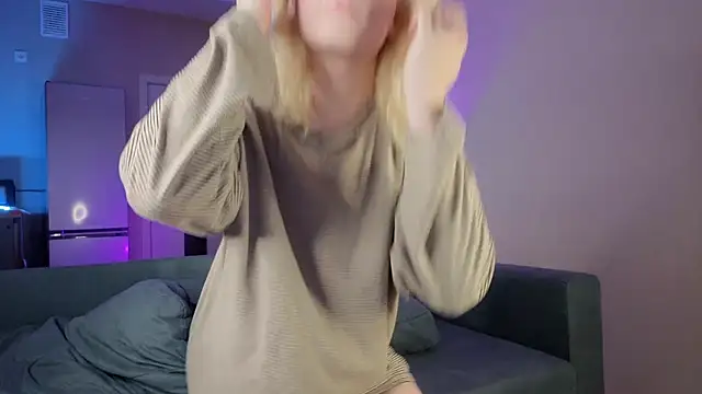 Gregory Byyrd online show from September 21, 9:59 pm