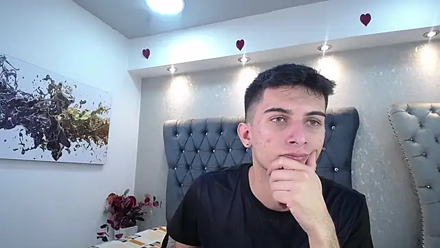 Snapshot of MrWilliseo chatting on February 24, 7:30 pm MrWilliseo online show from February 24, 7:30 pm