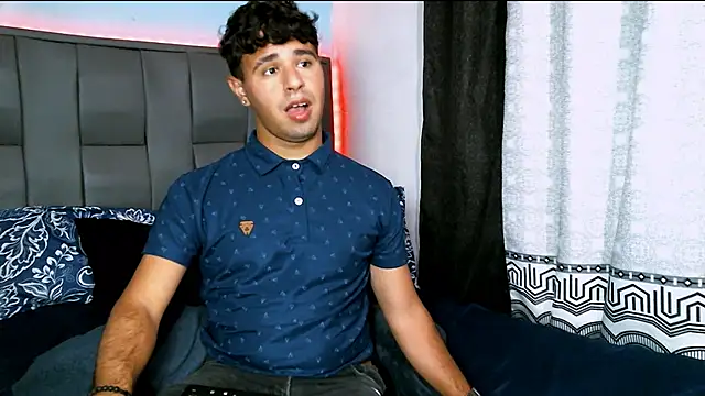 beautiful james online show from January 12, 10:01 pm