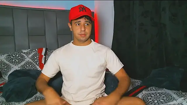 beautiful james online show from December 27, 11:53 pm