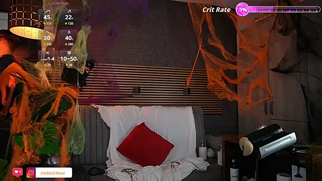  EUFRATES  online show from October 25, 6:42 pm