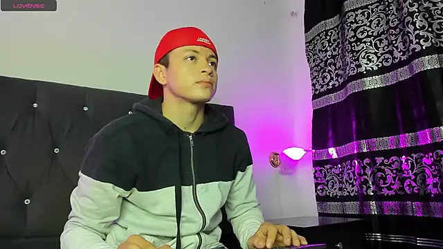 Angel Cuervo online show from March 4, 12:33 pm