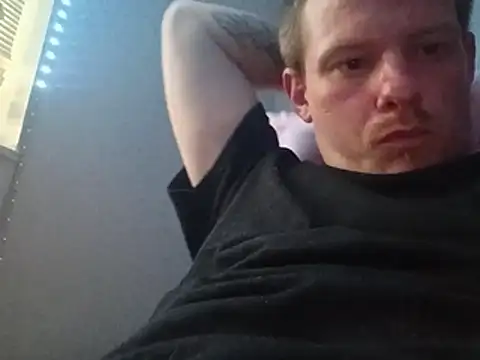 SweetButt26xh online show from August 9, 6:36 pm