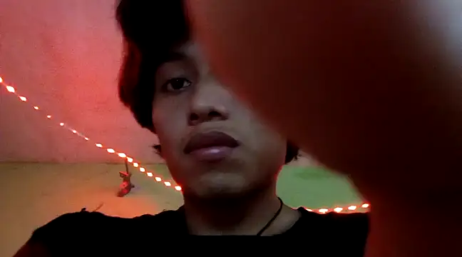 ruygw online show from February 16, 11:26 pm