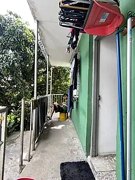 Jestebanano online show from August 1, 7:46 pm