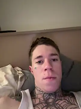 Snapshot of adolf_loo chatting on February 23, 8:20 pm adolf loo online show from February 23, 8:20 pm