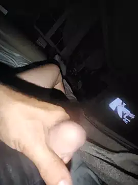 luckyboy666fun online show from June 11, 11:36 pm