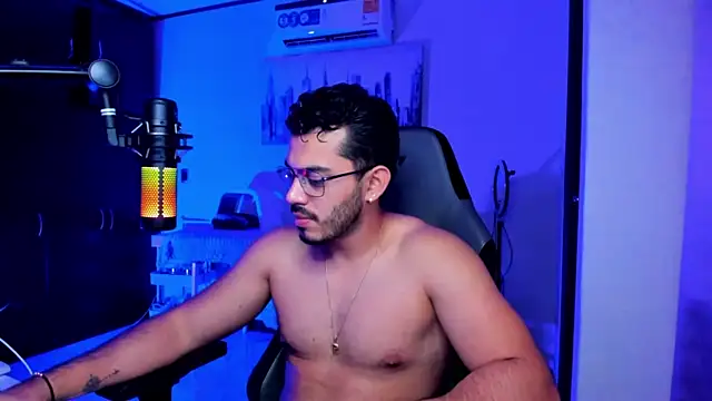 BrunoD31 online show from November 2, 4:06 am